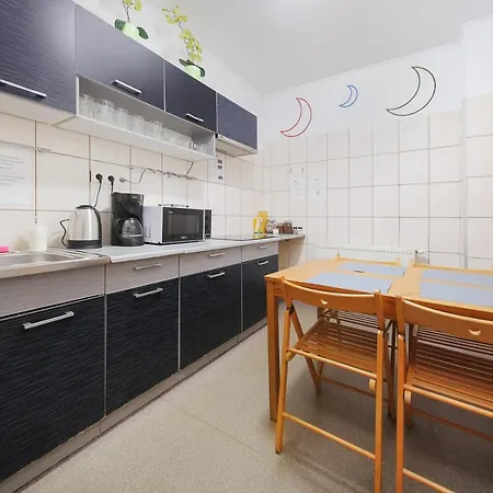 Moon Hostel Krasków
