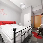 Vandrerhjem Moon *